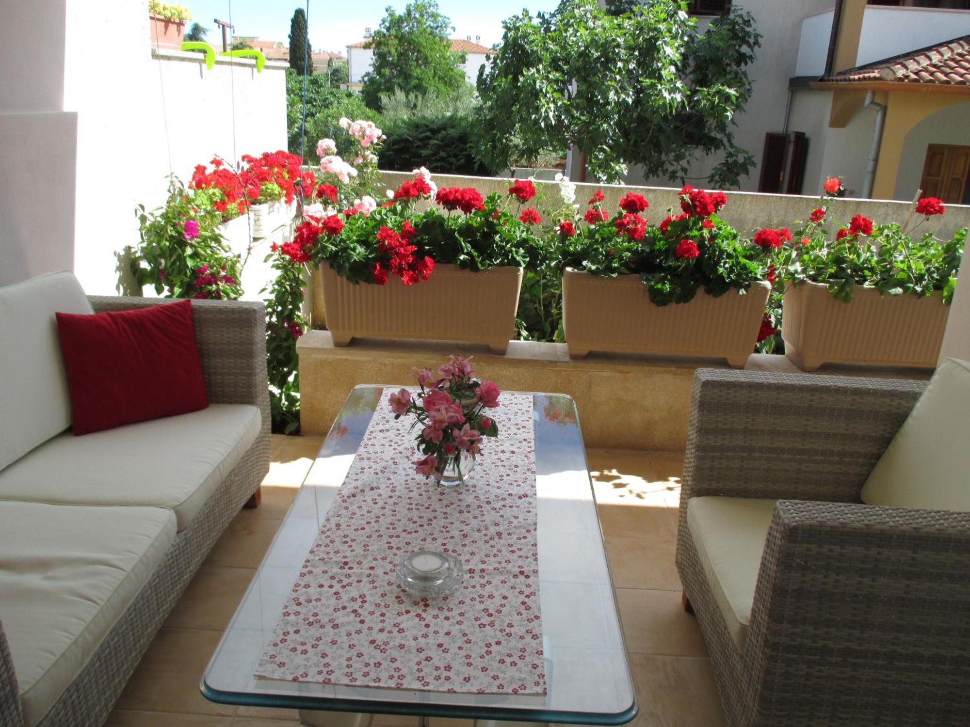 Apartments Ragusa 로비니 외부 사진