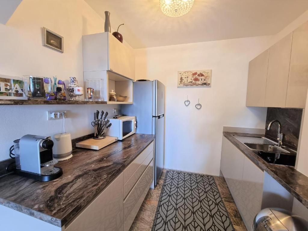 Apartments Ragusa 로비니 외부 사진